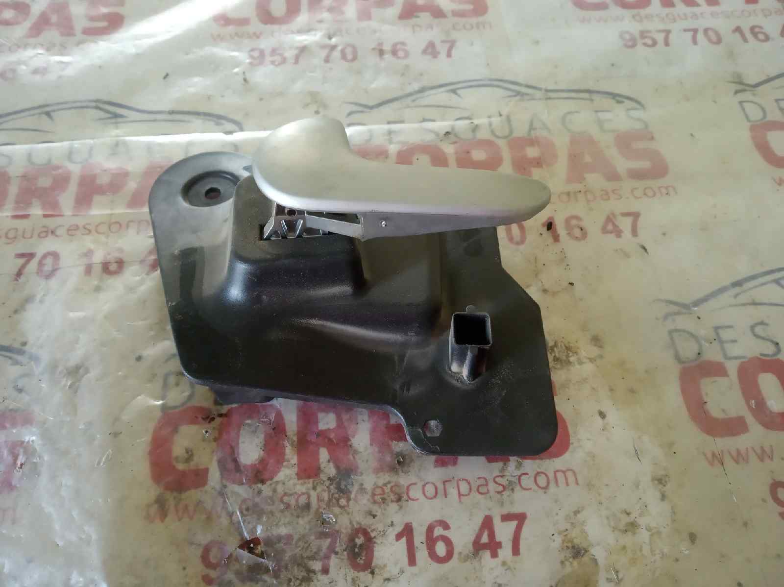 Maniglia interna anteriore sinistra 316053479 de Opel Meriva a monospace (x03) 2004-2010 - pieza usada