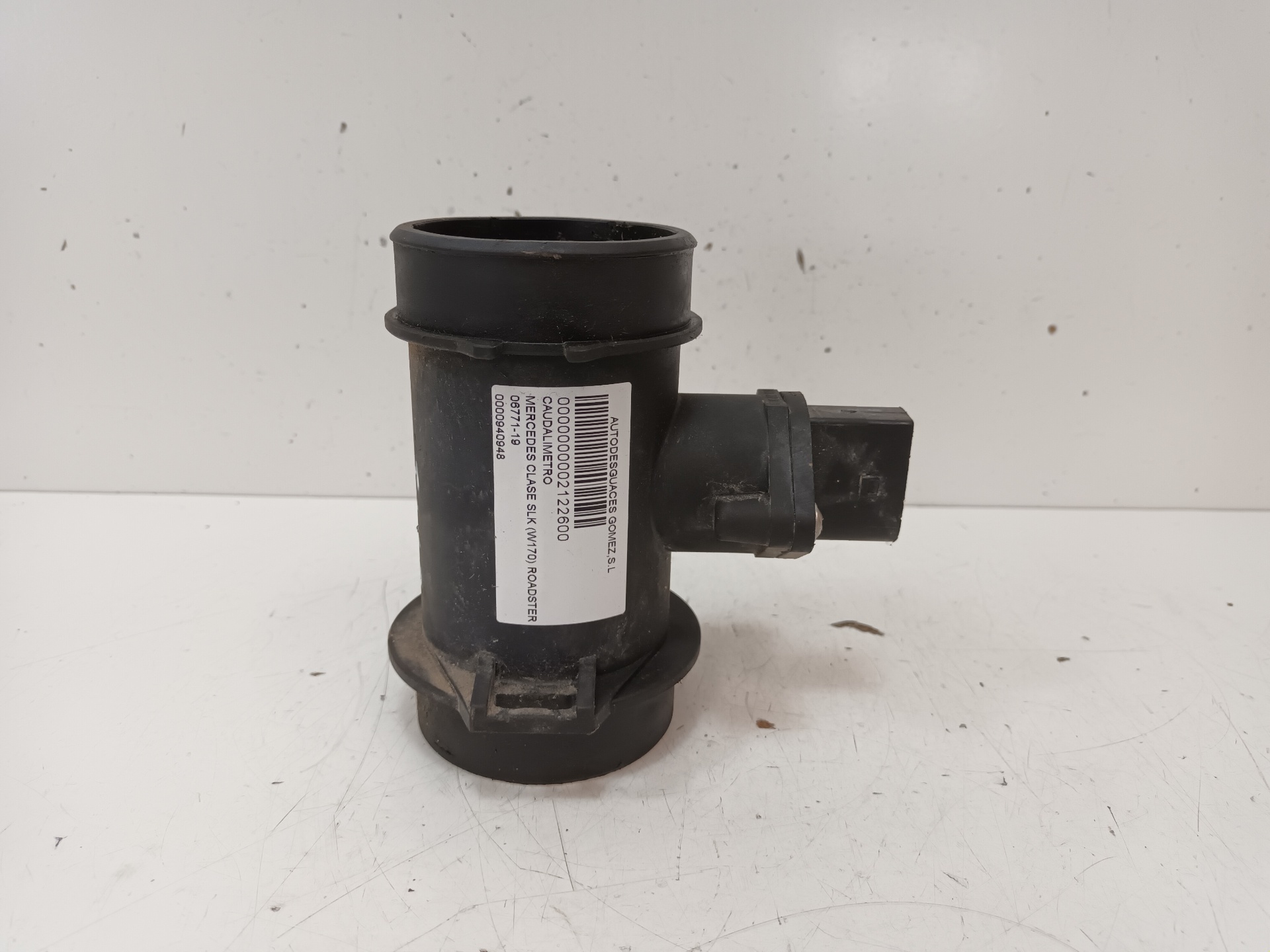 DACIA SLK-Class R170 (1996-2004) Mass Air Flow Sensor MAF 0000940948 24129149