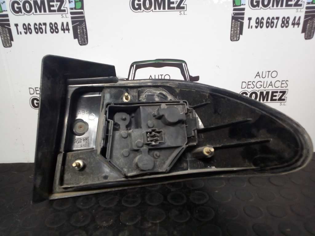 Piloto trasero izquierdo 4468955 de Saab 900 1993-1998 - pieza usada