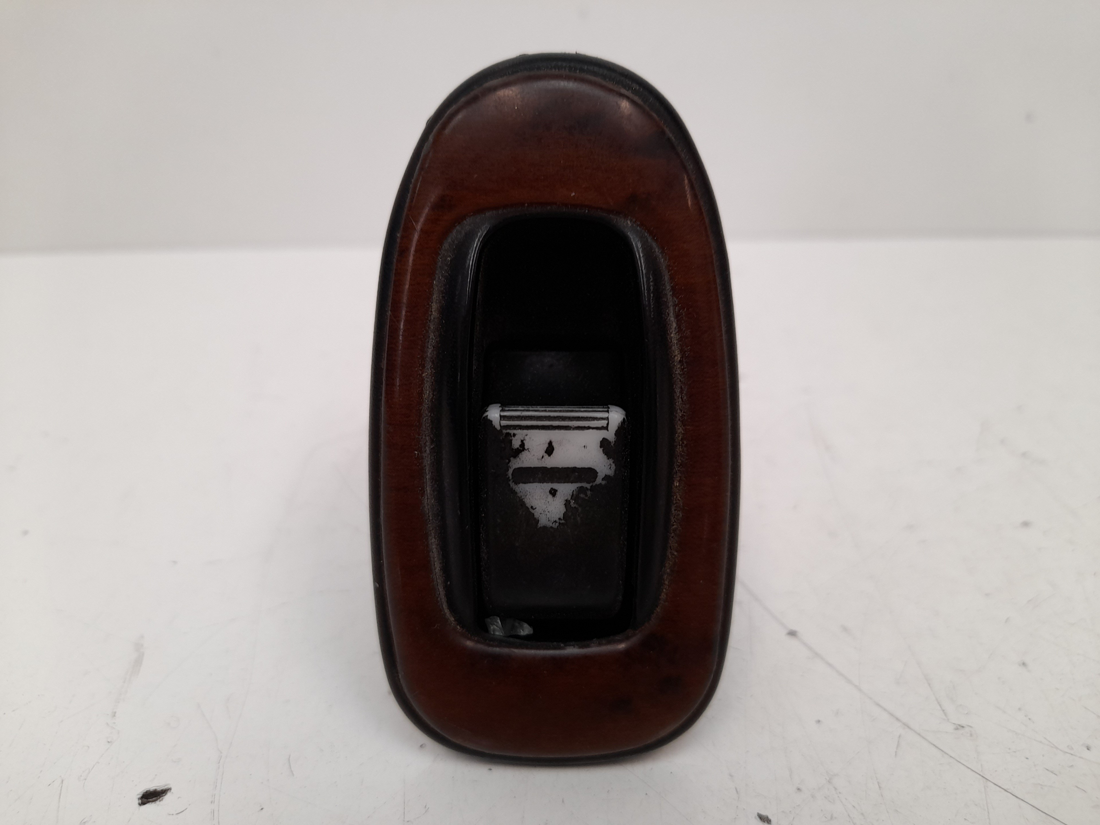 AUDI Shuma 1 generation (1997-2001) Кнопка стеклоподъемника передней правой двери 4735101000 24109877
