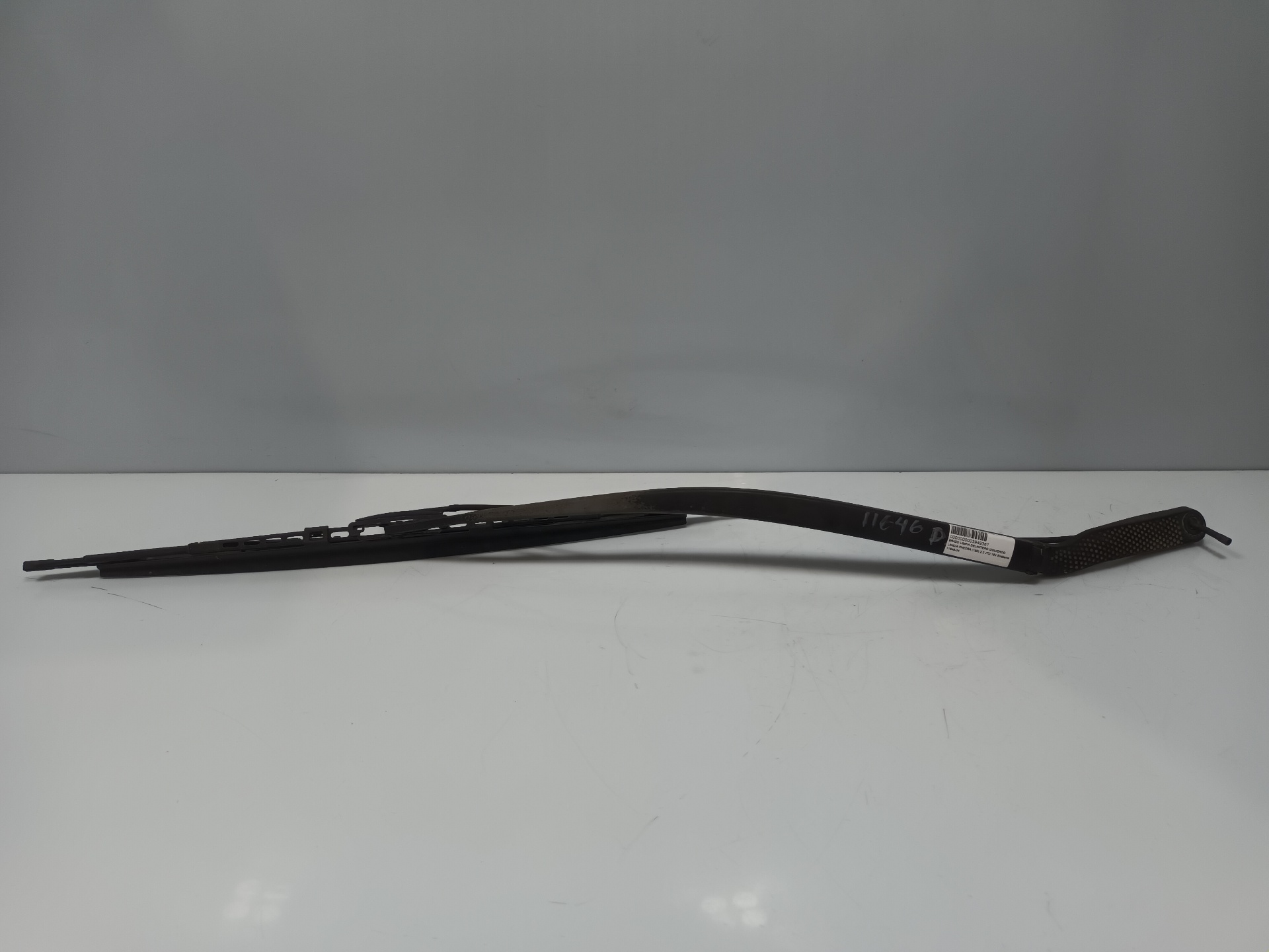 FORD Orion 3 generation (1990-1993) Front Wiper Arms 25429356