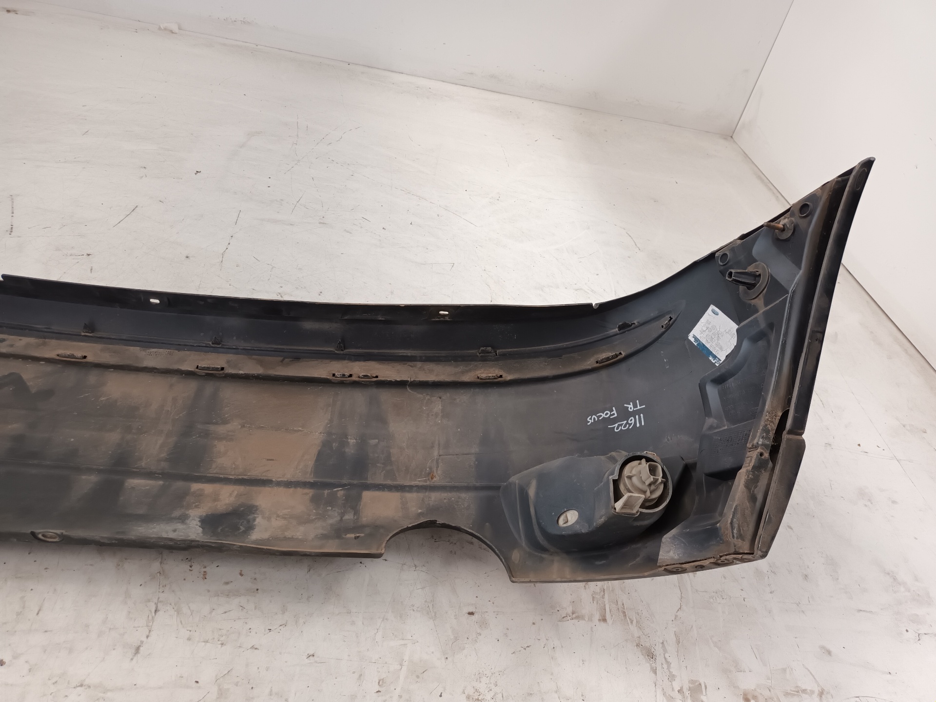 PEUGEOT Focus 1 generation (1998-2010) Bara de protecție spate NEGRO 25035792