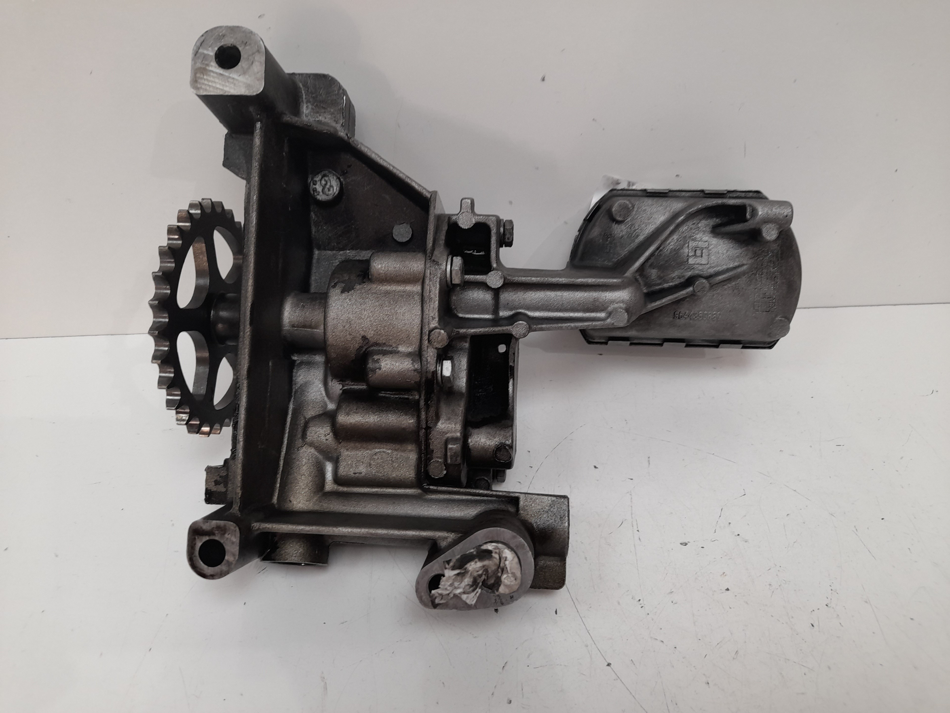 TOYOTA V50 1 generation (2003-2012) Oil Pump 9431291021 23465948