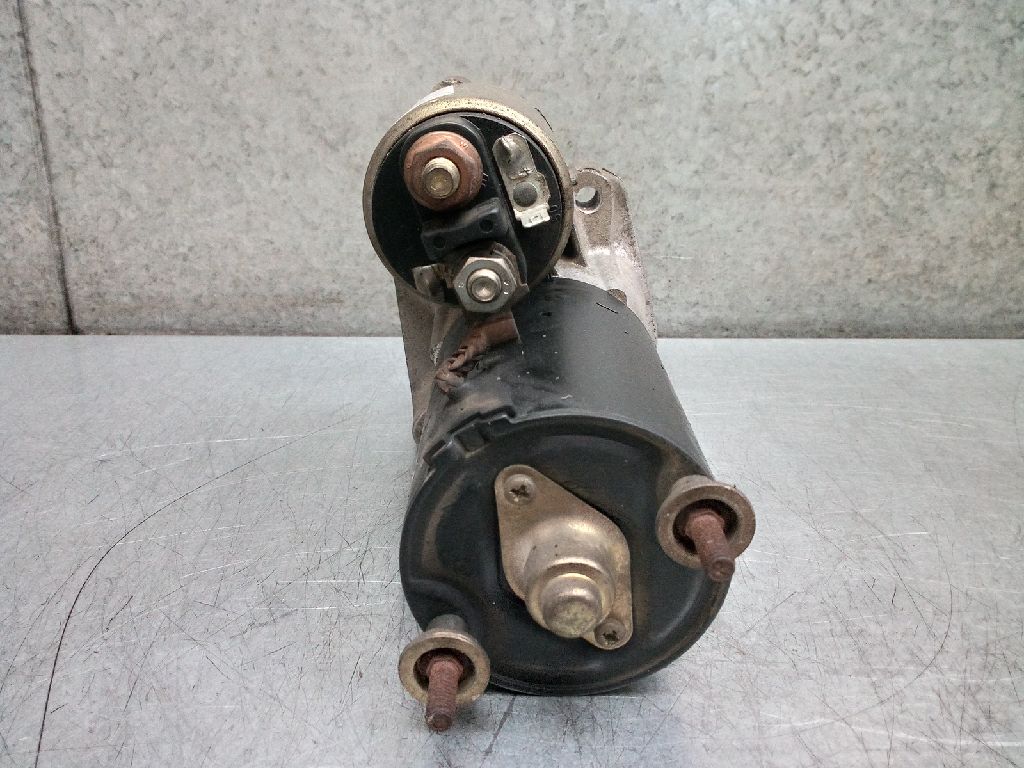 VOLVO V40 1 generation (1996-2004) Startmotor 0001107076 24062142