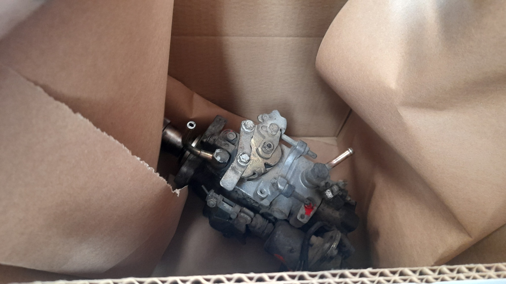 FIAT Högtrycksbränslepump 0460404084 25275932