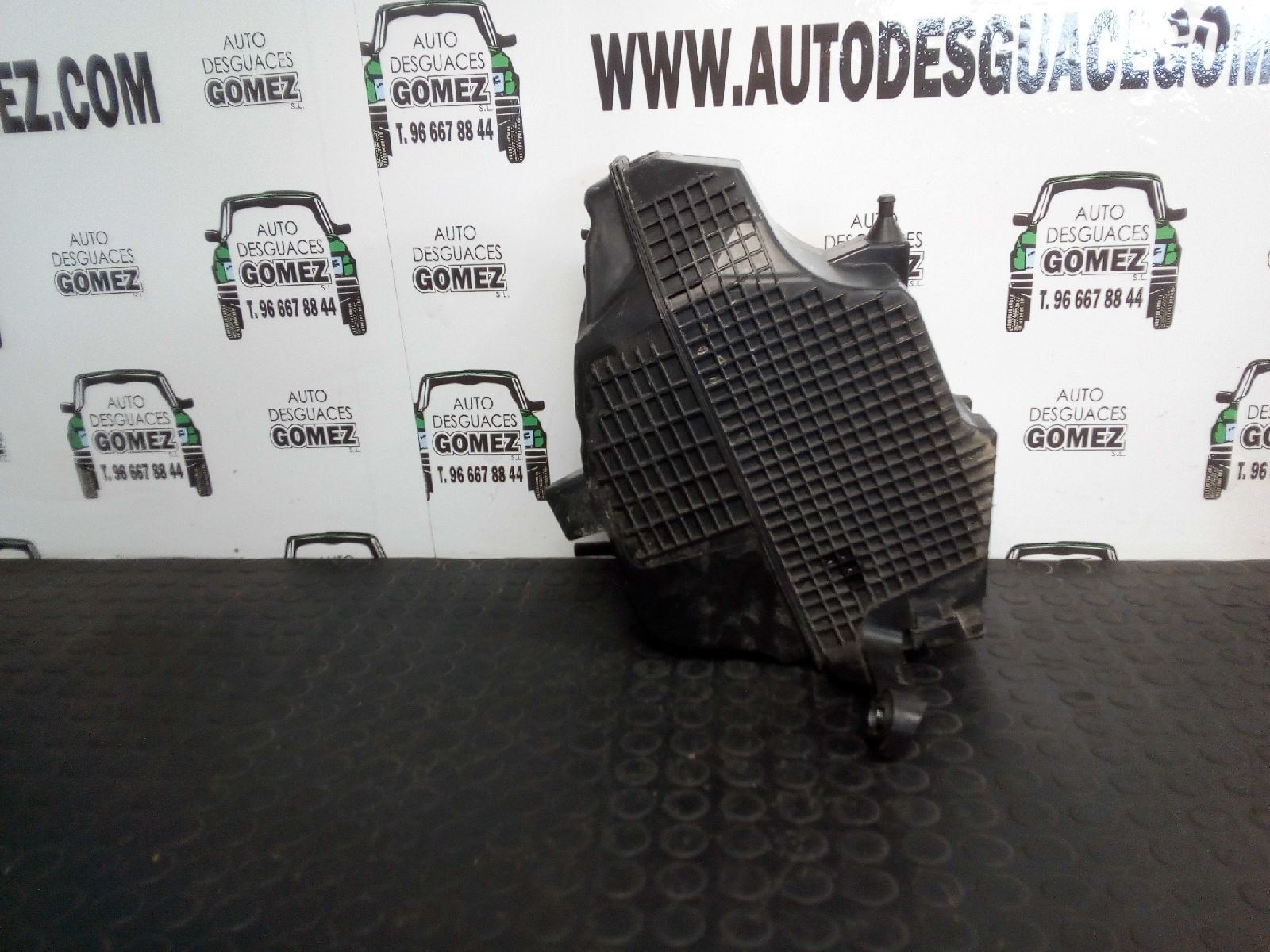 DACIA Sandero 2 generation (2013-2020) Andra motorrumsdelar 185001258R 25254467