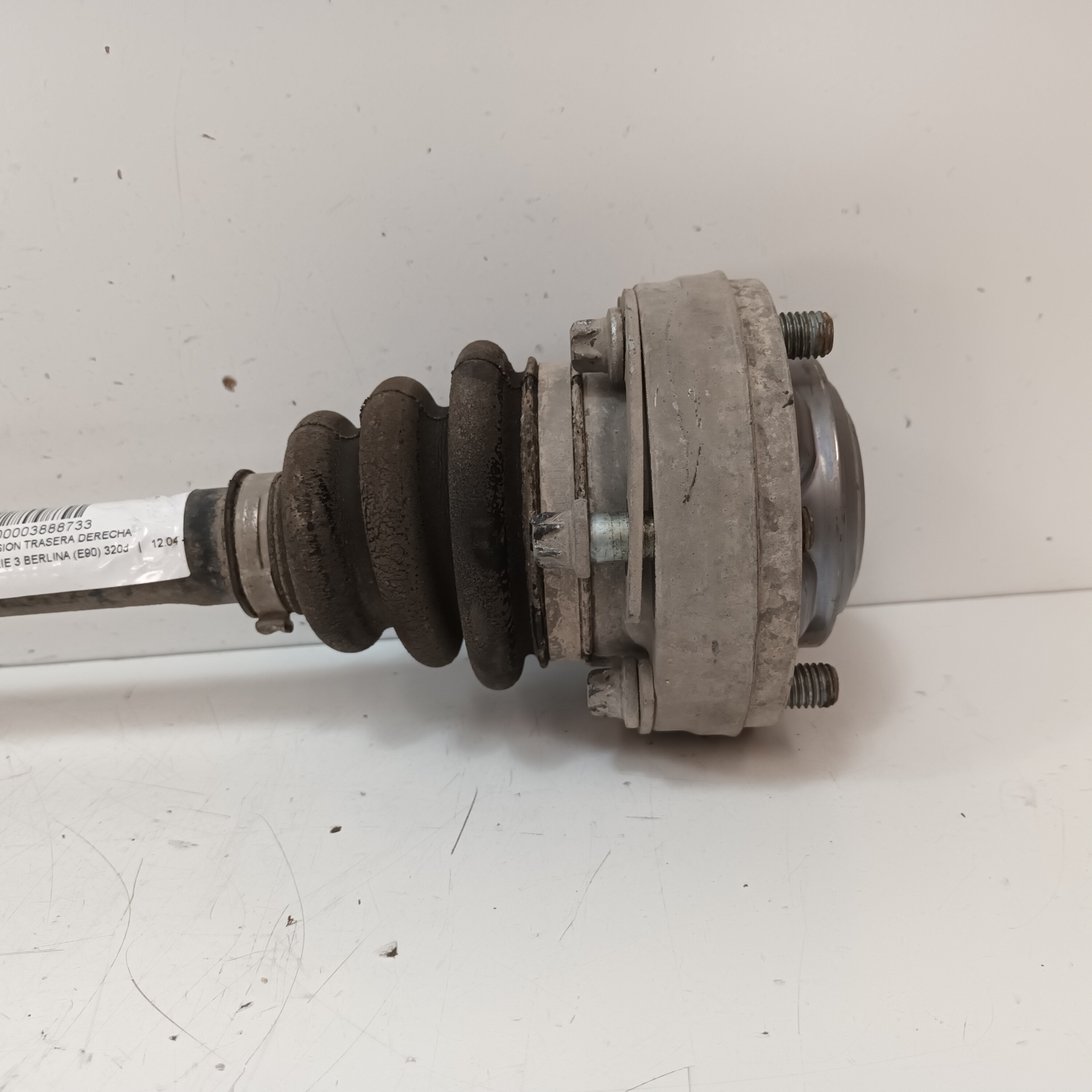 BMW 3 Series E90/E91/E92/E93 (2004-2013) Bakre höger drivaxel 25278430