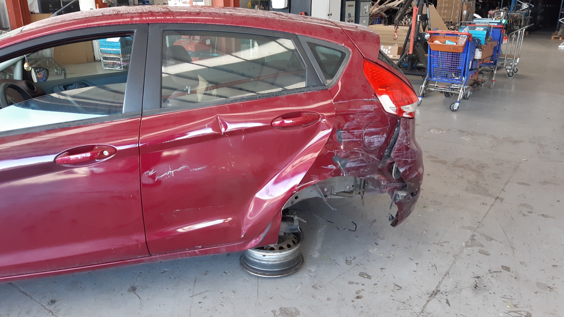 KIA Fiesta 5 generation (2001-2010) Galinis dešinys žibintas 8A6113404A 25277880