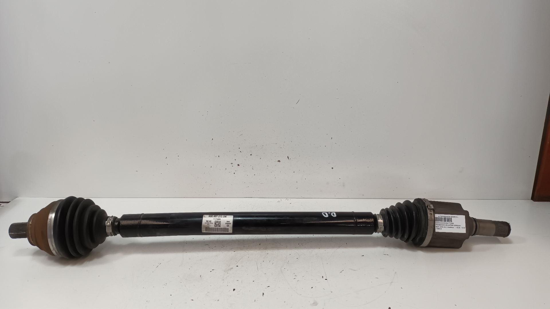 SEAT Alhambra 2 generation (2010-2021) Front Right Driveshaft 5Q0407272DN 25392505