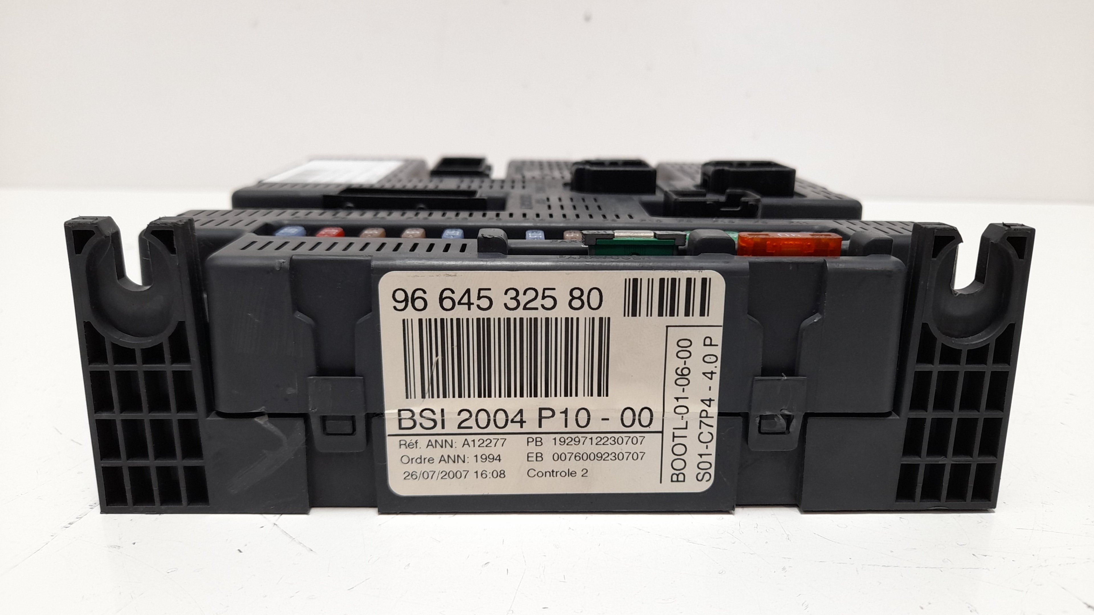 TOYOTA C3 1 generation (2002-2010) Fuse Box 9664532580 22053071