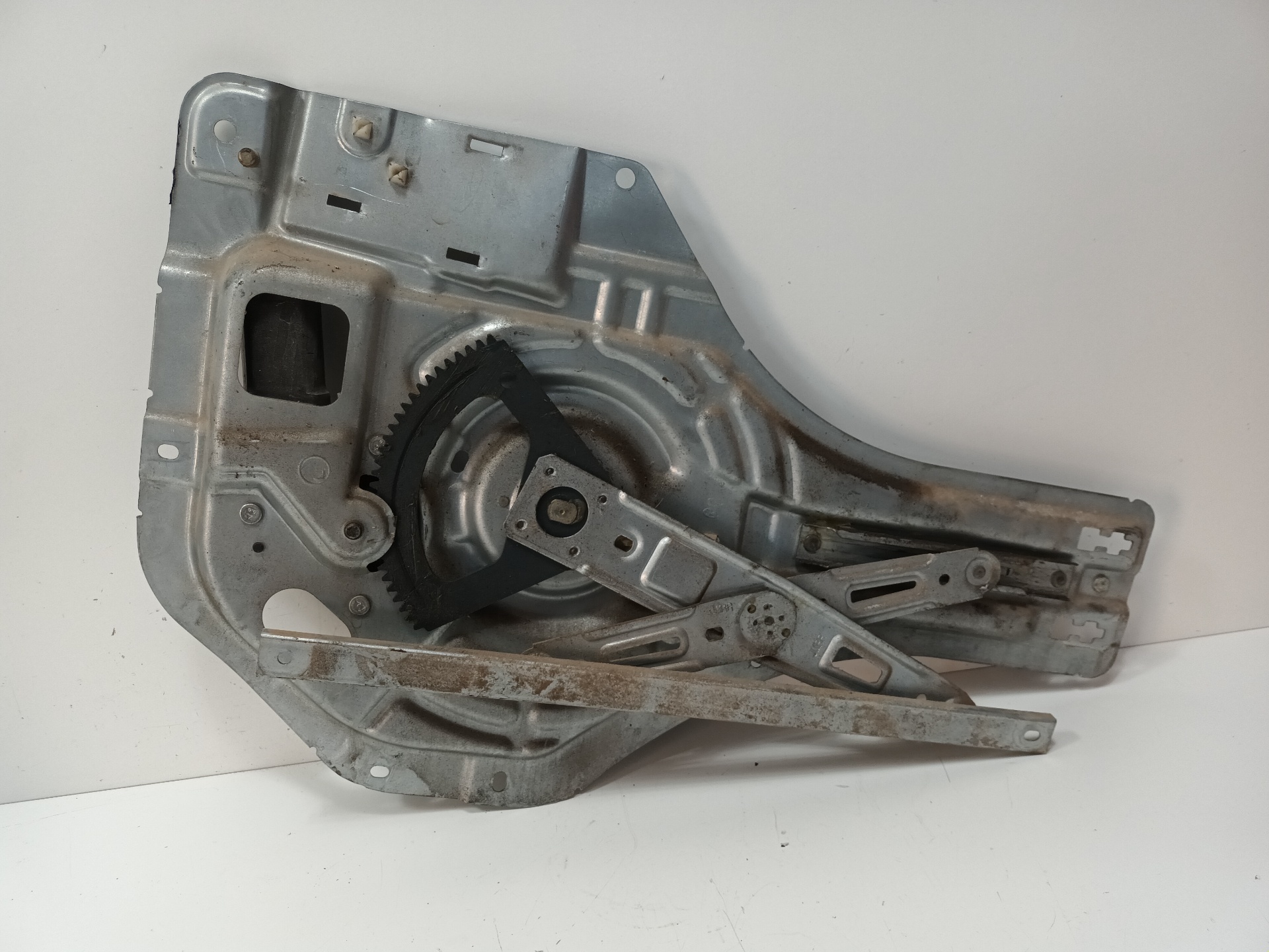 HYUNDAI Tucson 1 generation (2004-2010) Other part 834702E010 22622371