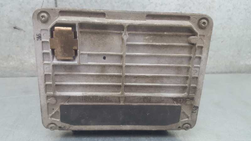 SKODA Felicia 1 generation (1994-2001) Moottorin ohjausyksikkö ECU 047906030M 25258312