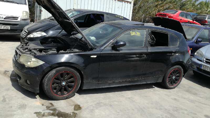 BMW 1 Series F20/F21 (2011-2020) Jäähdyttimen säleikkö 7077129 25262506