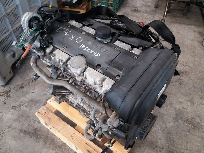 VOLVO V70 2 generation (2000-2008) Moteur B5244S 21994370