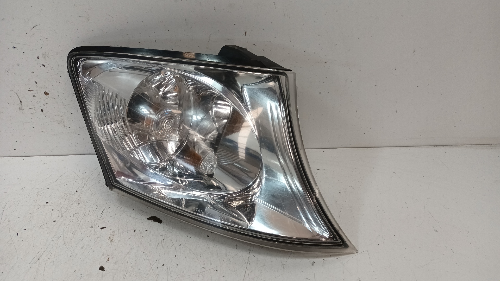 MAZDA MPV LW (1999-2006) Höger framskärm Blinkers 24676526