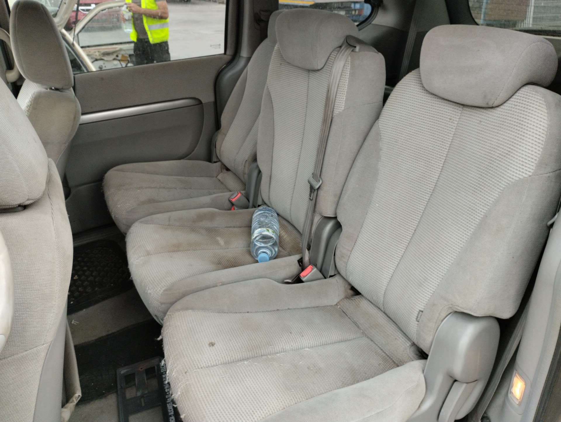 KIA Carnival 2 generation (2006-2010) Другие кузовные детали 327004DXXX 22012971