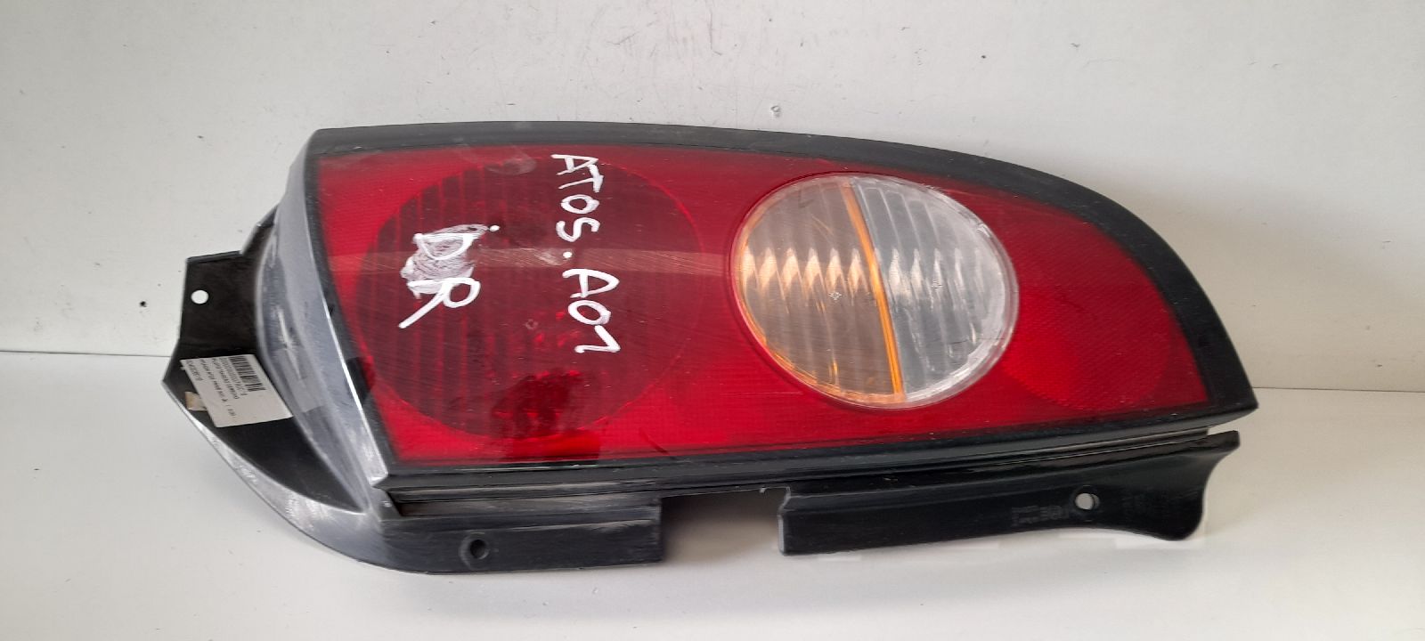 VAUXHALL Atos 1 generation (1997-2003) Rear Right Taillight Lamp 9240206010 21977634