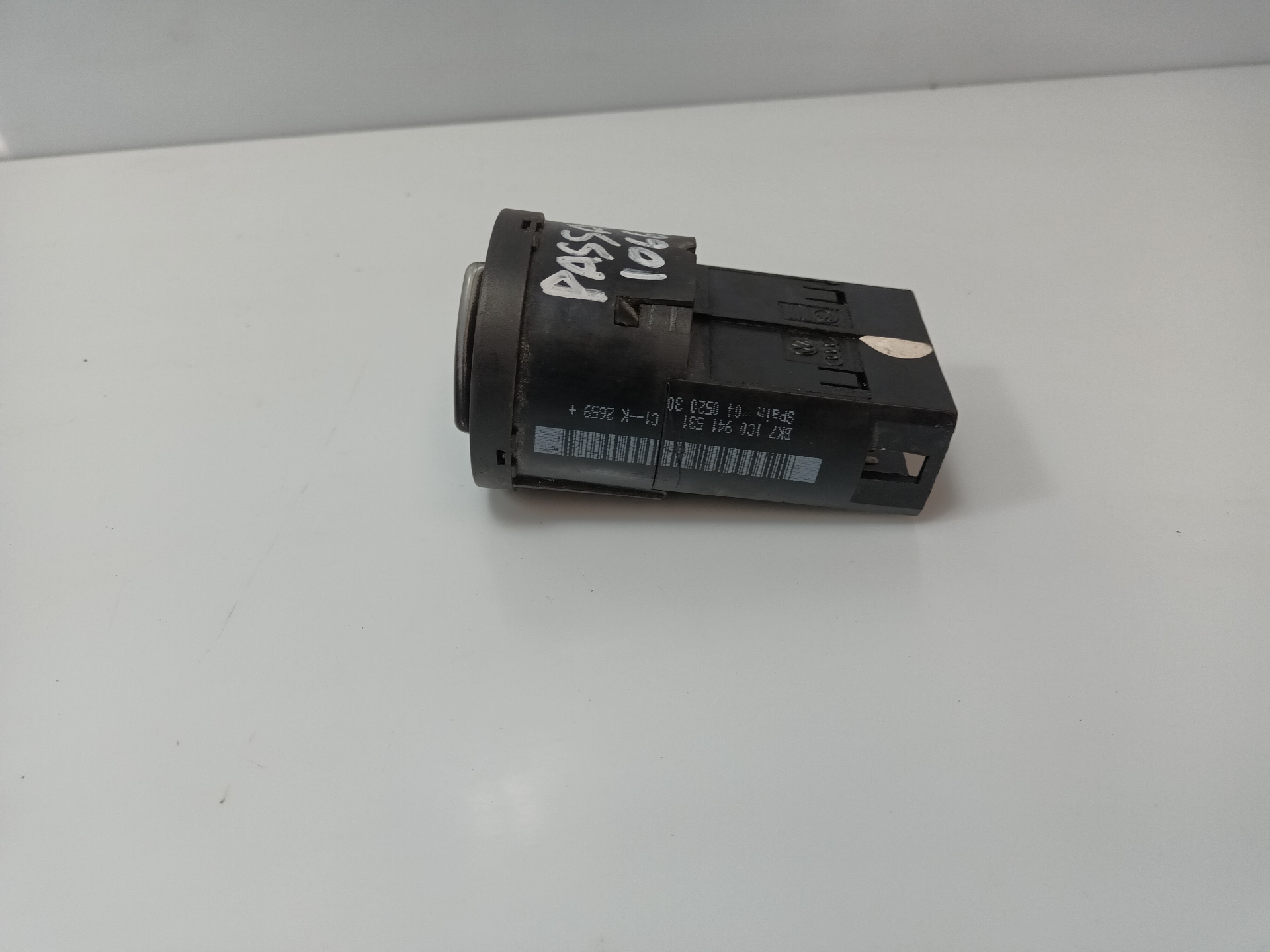 VOLKSWAGEN Passat B5 (1996-2005) Headlight Switch Control Unit 1C0941531 24869700