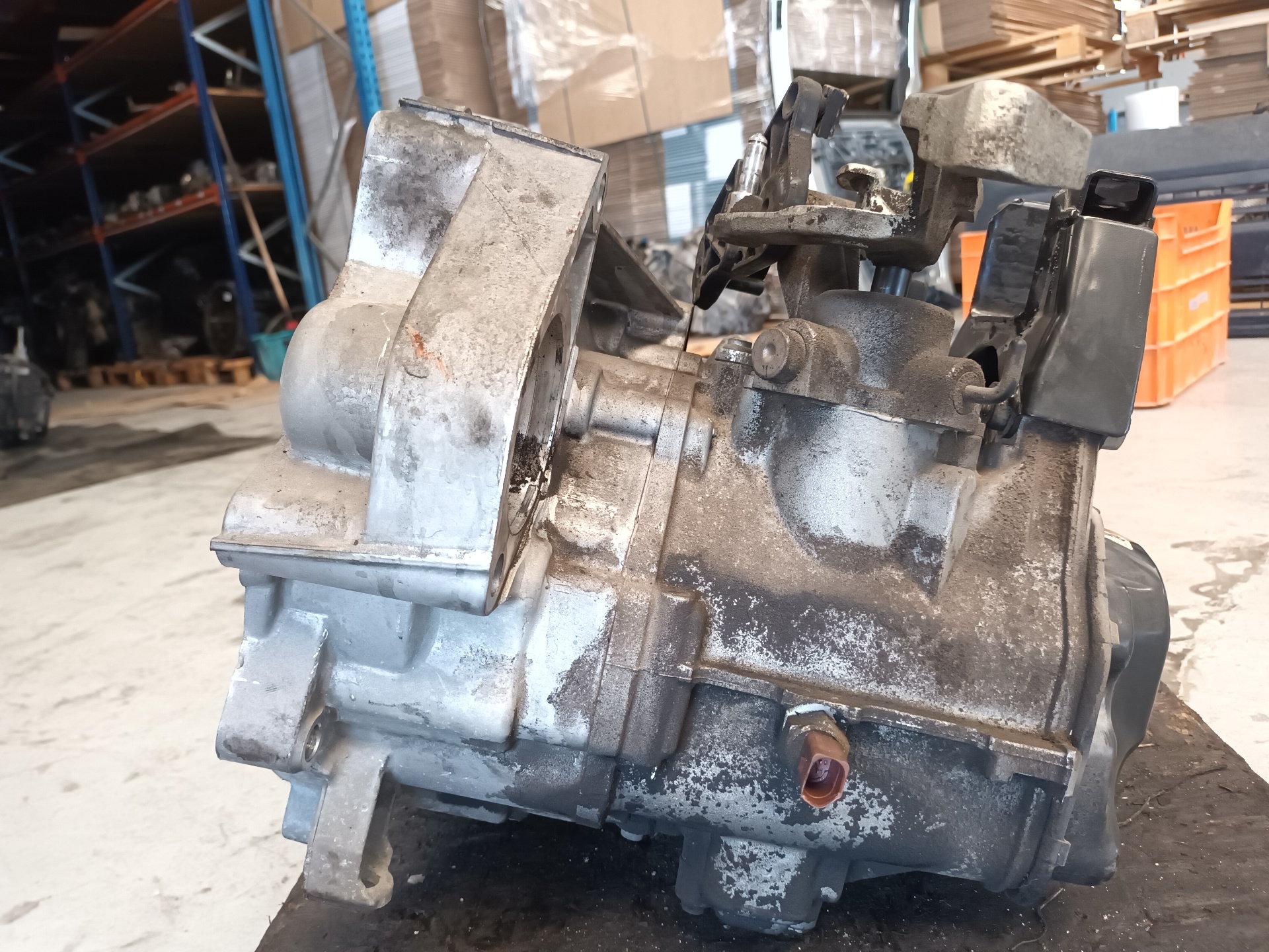 DODGE Ibiza 4 generation (2008-2017) Gearbox LNR 25332433