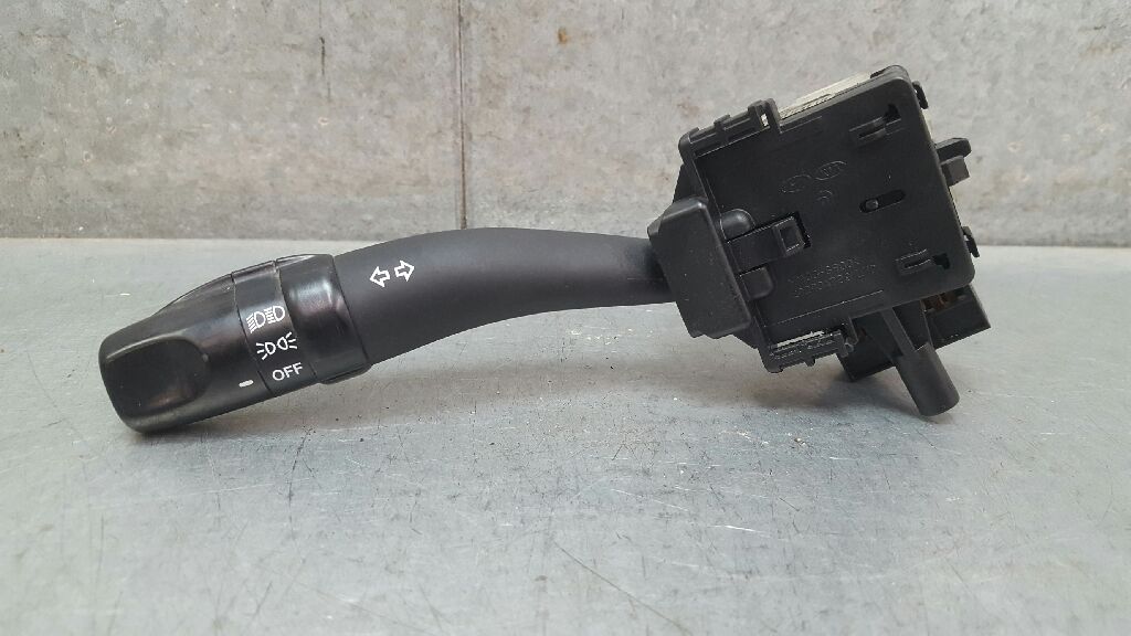 HYUNDAI Santa Fe CM (2006-2013) Headlight Switch Control Unit 202004729 24076193