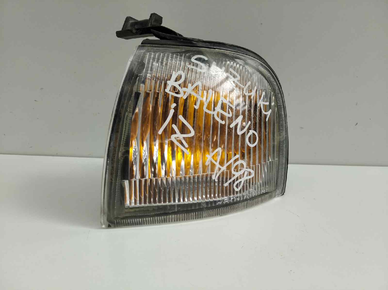 SUBARU Baleno 1 generation (1995-2002) Front left turn light 3560260G00000 25253648