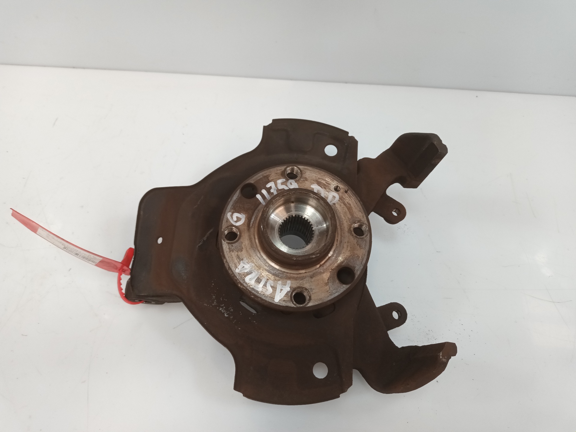 Front right wheel hub X17DTL 90498811 de Opel Astra g hatchback (t98) 1998-1999