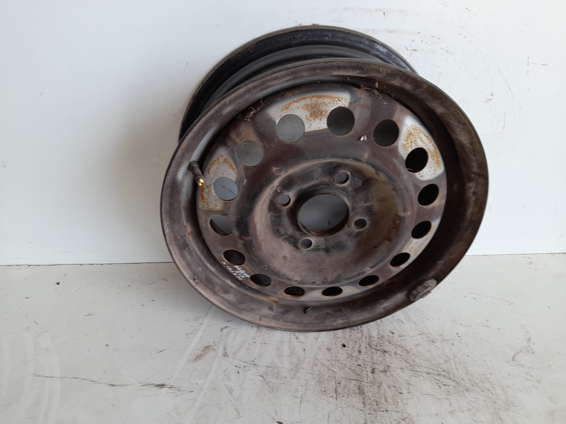 MERCEDES-BENZ Matrix 1 generation (2001-2010) Wheel HIERRO 25276924