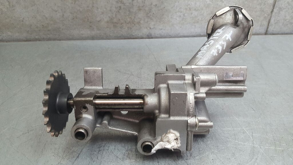 RENAULT Master Oil Pump 7700600252 23575200