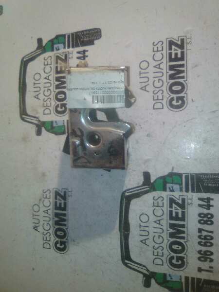 AUDI A8 D2/4D (1994-2002) Vasemman etuoven lukko 4D0886415 25282212