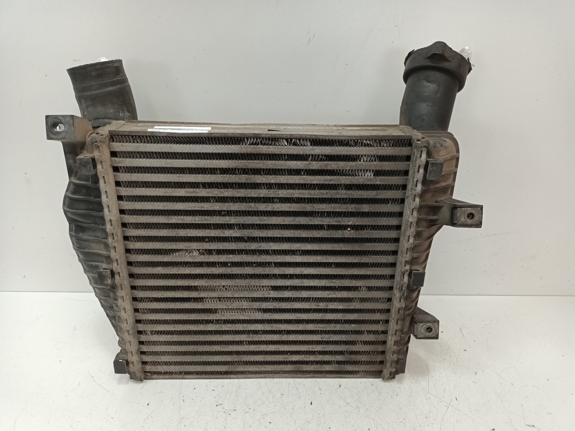 CHRYSLER Touareg 1 generation (2002-2010) Intercooler Kylare 7L6145803C 24867410