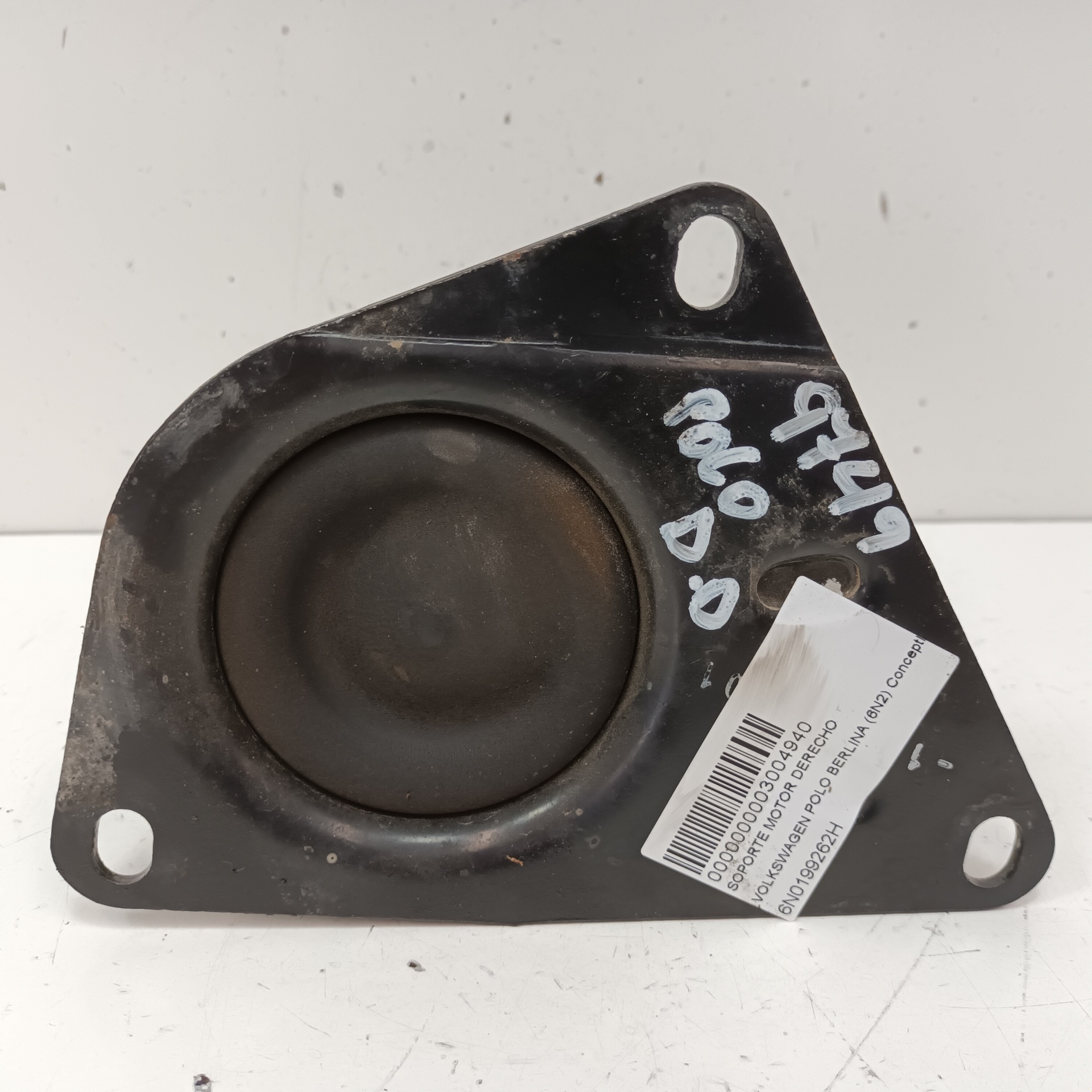 VAUXHALL Polo 3 generation (1994-2002) Right Side Engine Mount 6N0199262H 22352311