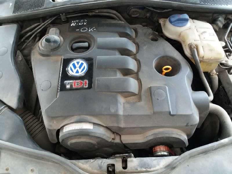 VOLKSWAGEN Passat B5 (1996-2005) Ёжик 5DS00646701 24055900