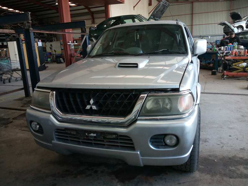 MITSUBISHI Pajero Sport 1 generation (1996-2008) Bakre venstre dørlås MR313409 22005434