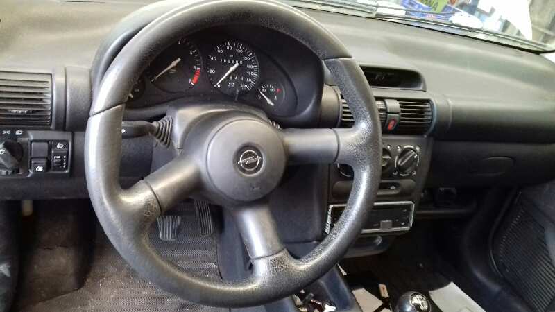 VOLKSWAGEN Corsa B (1993-2000) Стартер D6RA 24075917