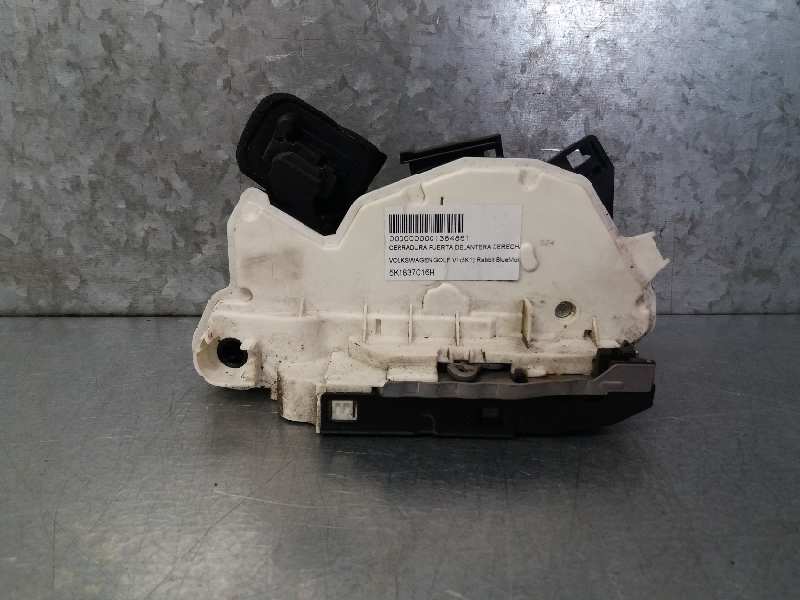 CHEVROLET Golf 6 generation (2008-2015) Front Right Door Lock 5K1837016H 21994053