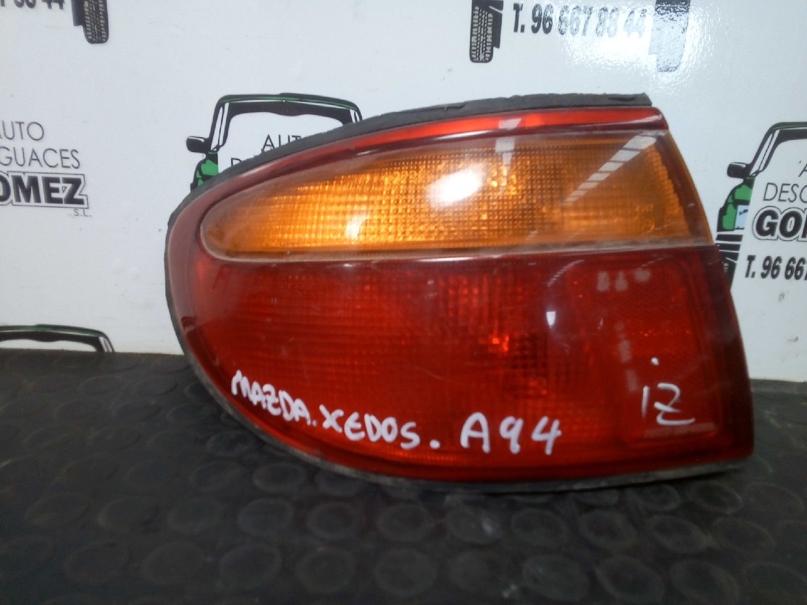 MAZDA Xedos 6 1 generation (1992-1999) Rear Left Taillight 22016085