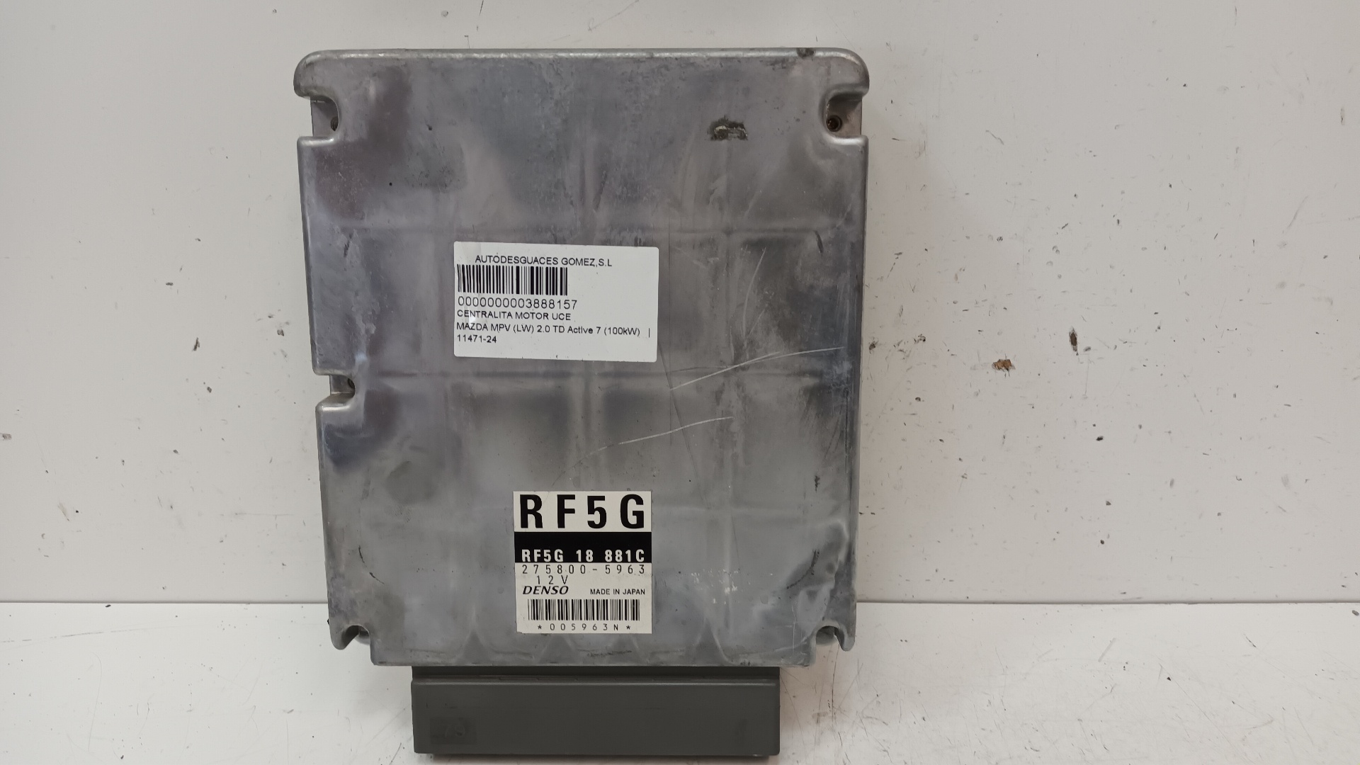 MAZDA MPV LW (1999-2006) Moottorin ohjausyksikkö ECU RF5G18881C 25278393