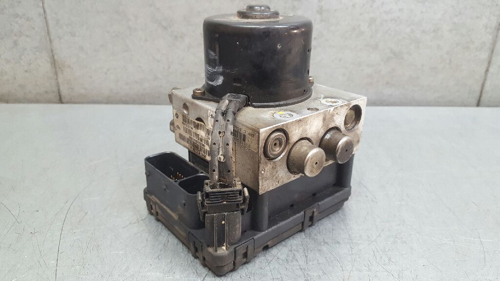 CHRYSLER Voyager 4 generation (2001-2007) ABS pump 04721427AK 25258867