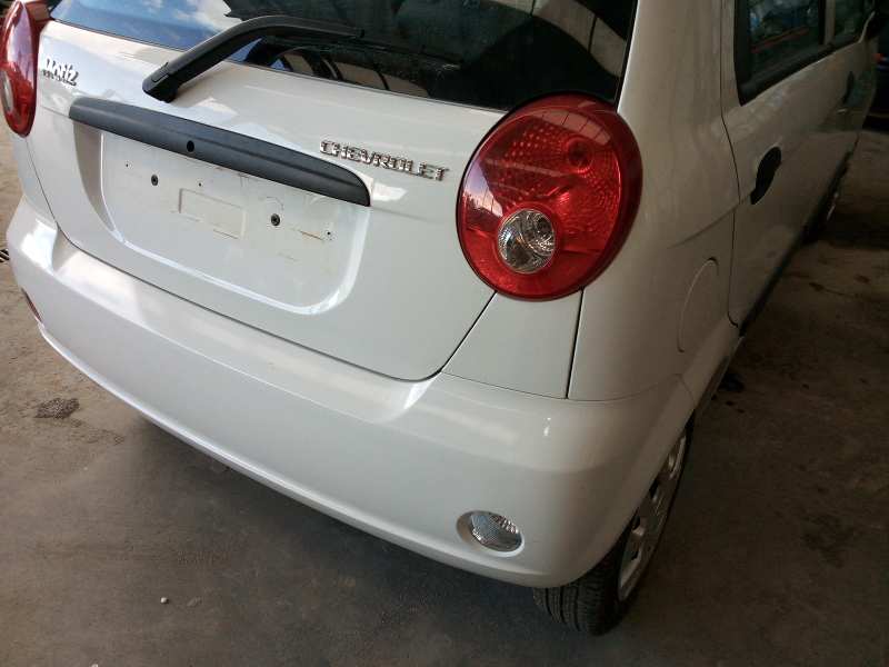 CHEVROLET Matiz 2 generation (2005-2010) Крышка багажника 96879172 22005871