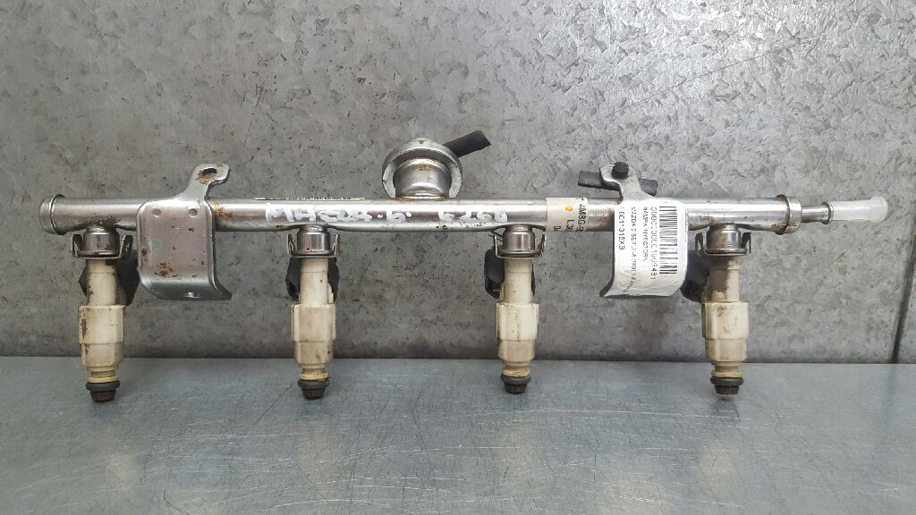 VOLVO 6 GG (2002-2007) Fuel Rail L8011315XB 25259497