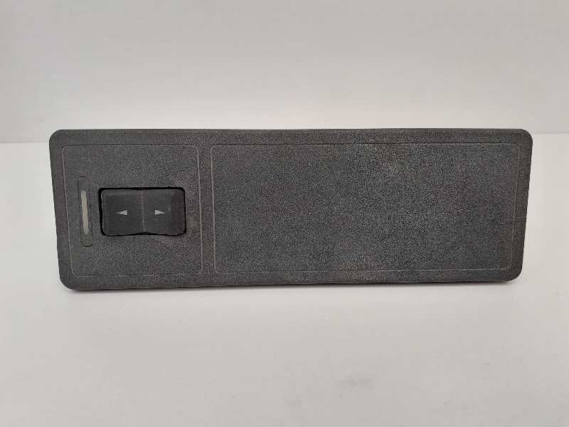 ROVER 800 1 generation (1986-1999) Front Right Door Window Switch YUD10027 24099114