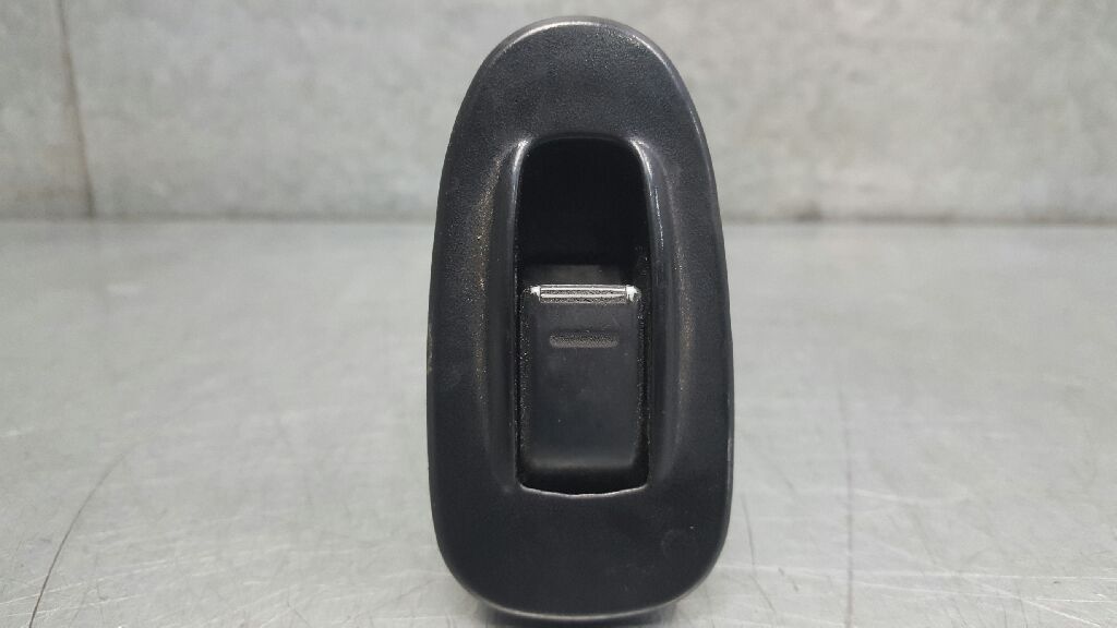 AUDI Shuma 1 generation (1997-2001) Кнопка стеклоподъемника задней правой двери 4735101000 25258073