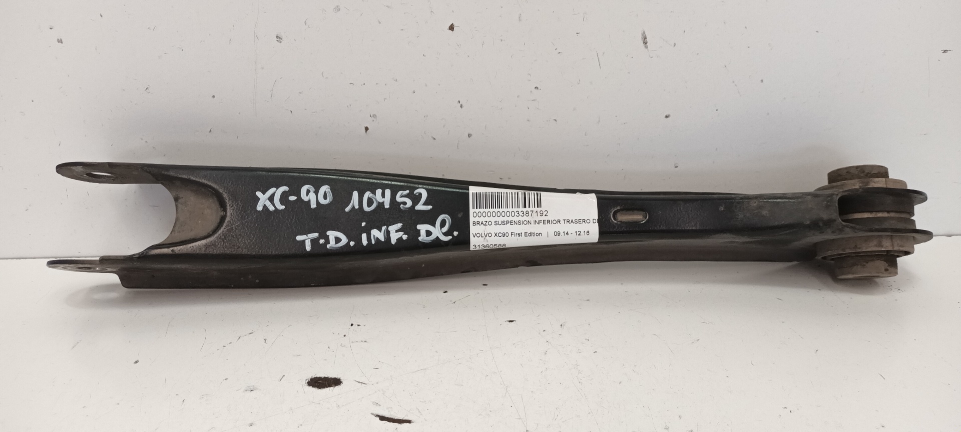 VOLVO XC90 2 generation (2014-2024) Bakre höger arm 31360588 25277094