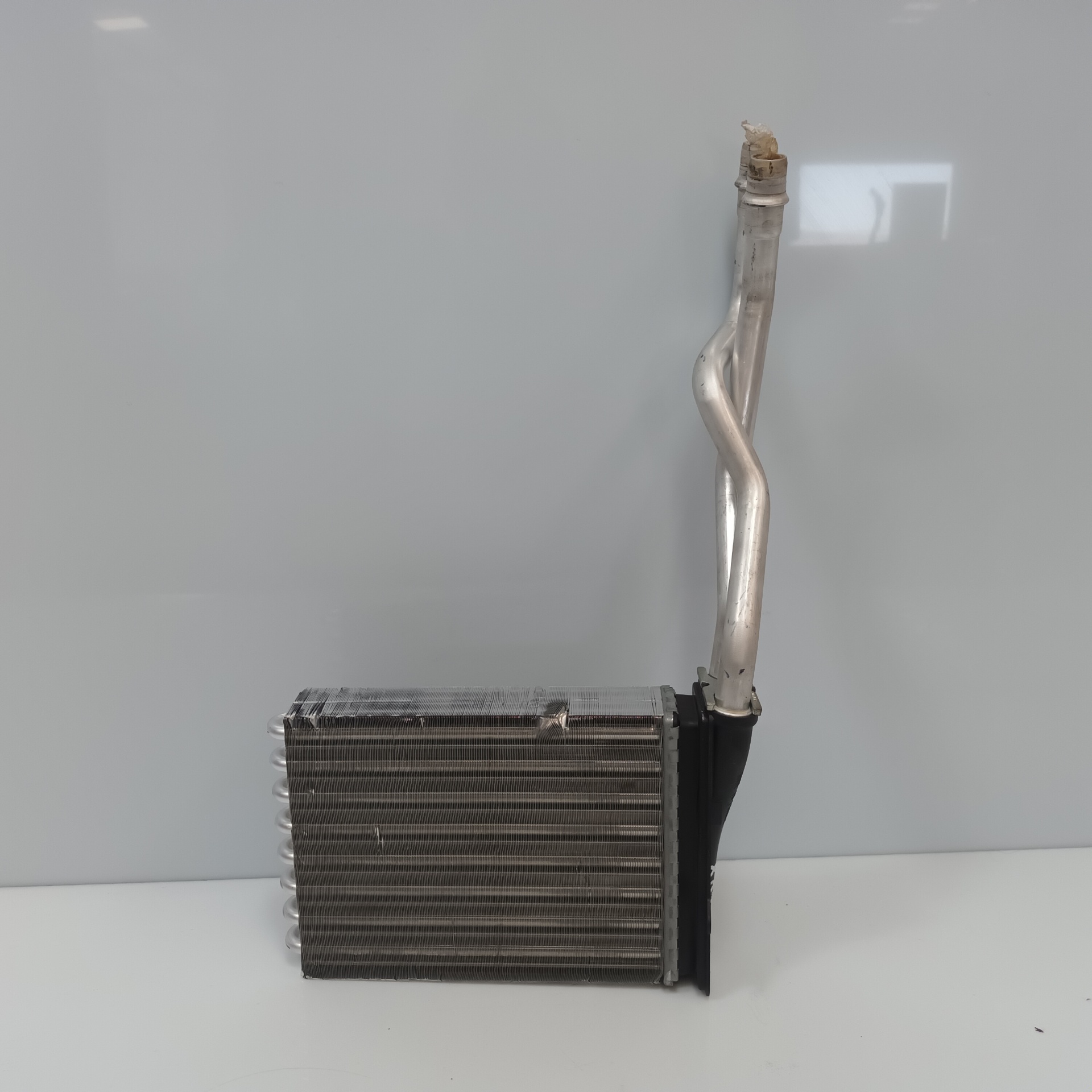 PEUGEOT 208 Peugeot 208 (2012-2015) Radiateur de climatisation 670806E 25348812