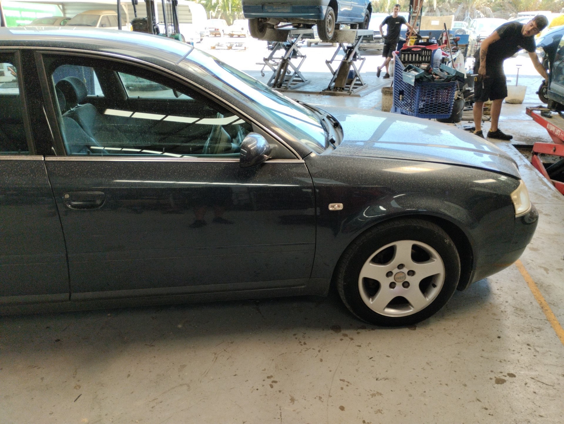 NISSAN Primera P11 (1996-2002) Полуось передний левый 4B0407271AS 25420272