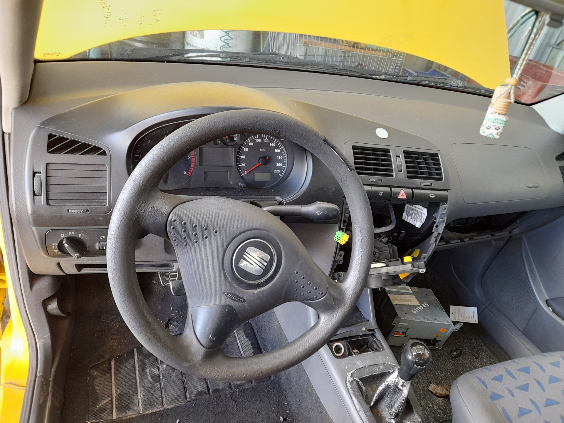 NISSAN Ibiza 2 generation (1993-2002) Крыло переднее левое 6K0821021D 22035354