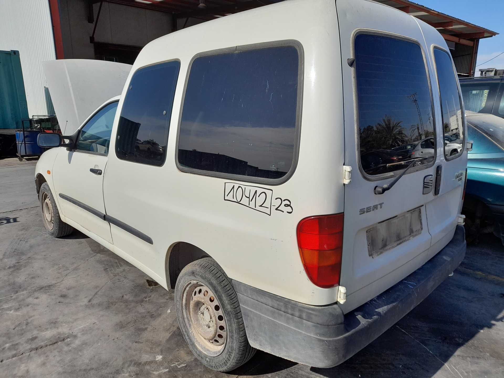 FORD Inca 1 generation (1995-2000) Rear Left Seatbelt 24948797