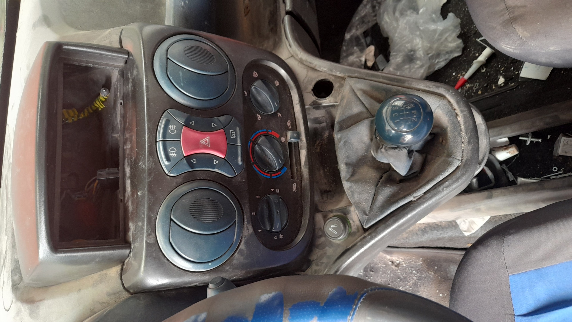 FIAT Doblo 1 generation (2001-2017) Engine Control Unit ECU 55191195 22907022