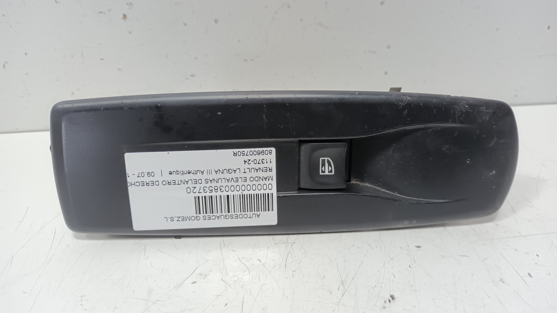 VOLKSWAGEN Laguna 3 generation (2007-2015) Front Right Door Window Switch 809600750R 23467264