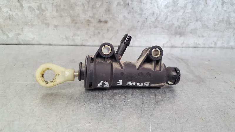 BMW 1 Series E81/E82/E87/E88 (2004-2013) Kytkimen sylinteri 21526758822 24052244